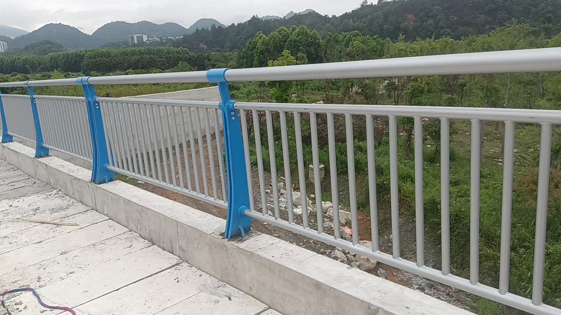 牡丹江市不锈钢栏杆河道护栏 - 哪里好